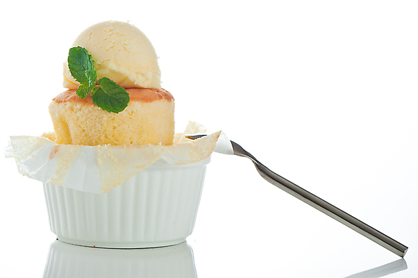 포토 JPG 해외이미지 1 접시 음식 백그라운드 잎 다이어트 디저트 주택 요정 사람없음 장식 컵 초록색 여름 파티 케이크 얼음 우유 추위 흰색 대접 신선 바 고급 달콤 컵케이크 굽기 먹기 민트 크림 오브젝트 아로마 부드러움 머핀 칼로리 충동구매 스펀지 고립 바닐라 해외포토 자연요소 식물 식기 계절 빵 컬러 컨셉 모션 유제품 건강 이벤트 건물 쇼핑 감각 맛 구이 허브 과소비 파일형식 이미지허브