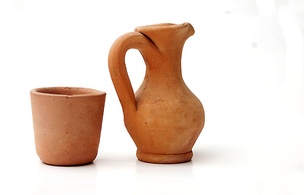 포토 JPG 해외이미지 전통 문화 손잡이 사람없음 장식 물 갈색 꽃병 시간 조끼 도자기 역사 컨테이너 윤곽 과거 점토 구식 스타일 해외포토 자연요소 꽃 산업 컬러 컨셉 외투 파일형식 이미지허브