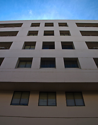 포토 JPG 해외이미지 디자인 백그라운드 패턴 비즈니스 건축양식 창문 유리 하늘 추상 미래 아파트 주택 사람없음 건물 파란색 사무실 반사 도시 센터 큼 해외포토 건축물 건축 컬러 컨셉 무늬 재질 크기 파일형식 이미지허브