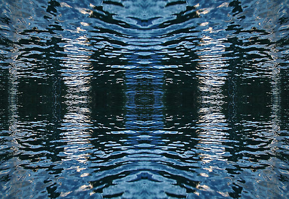 포토 JPG 해외이미지 구름 실루엣 선 백그라운드 패턴 자연 하늘 추상 휴식 전등 풍경 사람없음 야외 물 여름 파란색 태양 뷰티 반사 일출 환경 침묵 황혼 일몰 새벽 거울 원형 고독 야간 장면 내추럴 반복 해외포토 자연요소 도형 계절 감정 컬러 컨셉 무늬 조명 촬영기법 노을 소리 생태계 파일형식 이미지허브