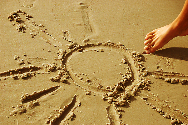 포토 JPG 해외이미지 계절 모래 파도 바다 여행 컨셉 자연 하늘 날씨 휴가 휴식 풍경 해변 사람없음 야외 물 여름 파란색 모래사장 햇빛 태양 환경 맑음 침묵 젖음 기록 뜨거움 그리기 사인 그림 장면 주말 C 양발 해외포토 자연요소 알파벳 컬러 모션 소리 생태계 파일형식 이미지허브