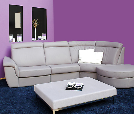 포토 JPG 해외이미지 라이프스타일 디자인 가구 거실 탁자 주택 실내 사람없음 내부 장식 보라색 방 흰색 침대 스타일 안락 해외포토 컬러 생활용품 컨셉 건물 생활 파일형식 이미지허브