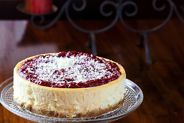 포토 JPG 해외이미지 접시 열매 음식 조각 백그라운드 과일 유리 딸기 디저트 치즈 사람없음 장식 빨간색 갈색 노란색 케이크 식당 식사 빵집 흰색 대접 신선 달콤 맛 작음 보석 굽기 크림 칼로리 식품점 페스츄리 핸드메이드 맛있는 해외포토 식물 식기 빵 컬러 컨셉 재질 유제품 상점 크기 광석 구이 파일형식 이미지허브