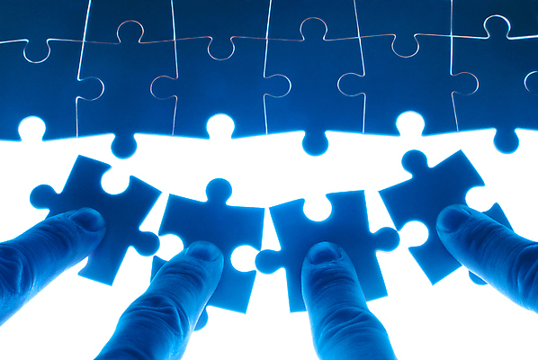 포토 JPG 해외이미지 손 디자인 조각 포즈 백그라운드 컨셉 생각 비즈니스 통신 부분 성공 협력 노동자 아이디어 창조 사람 사람없음 파란색 장난감 숫자 도전 게임 잡기 업무 퍼즐 그룹 계획 연결 신비 만들기 문제 질서 해결 통일 헬프 해외포토 직업 문자 컬러 모션 놀이 신체부위 예절 작업 도움 파일형식 이미지허브