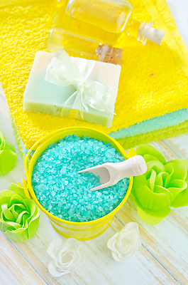 포토 JPG 해외이미지 꽃 사람없음 수건 노란색 스파 스파용품 비누 아로마테라피 스쿱 오일병 입욕소금 해외포토 식물 컬러 위생용품 미용용품 오브젝트 소금 테라피 파일형식 이미지허브