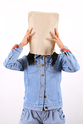 포토 JPG 해외이미지 백인 1 여자 행복 종이 얼굴 백그라운드 가방 비즈니스 성공 미소 사람 사람없음 금발 뷰티 갈색 머리 상점 청바지 표현 메시지 고객 고립 숨기 해외포토 서양인 헤어스타일 잡화 감정 컬러 컨셉 바지 모션 표정 신체부위 파일형식 이미지허브