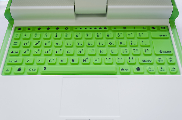 포토 JPG 해외이미지 인터넷 비즈니스 통신 열쇠 모바일 주택 사람없음 노트북 컴퓨터 공책 웹 키보드 전자 소통 해외포토 컨셉 문구용품 건물 전자제품 파일형식 이미지허브