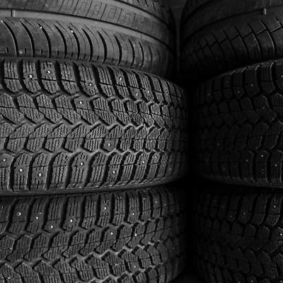 포토 JPG 해외이미지 스포츠 조각 여행 백그라운드 패턴 교통시설 자동차 새로움 안전 사람없음 가로 쌓기 상점 검은색 바퀴 원형 묘사 오브젝트 속도 질감 회전 타이어 롤 공식 고무 흙더미 고립 과속 자동 제어 많음 해외포토 레이스천 도형 육상교통 컬러 교통 컨셉 무늬 모션 흙 직물 시설 파일형식 더미 이미지허브