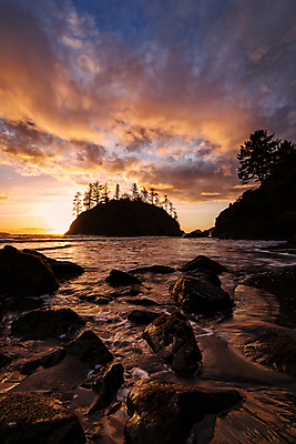포토 JPG 해외이미지 모래 파도 바다 여행 백그라운드 자연 하늘 날씨 휴식 사람없음 야외 물 파란색 컬러풀 햇빛 뷰티 일몰 낭만 흰색 야간 장면 수평선 해외포토 자연요소 컬러 컨셉 태양 노을 생태계 파일형식 이미지허브