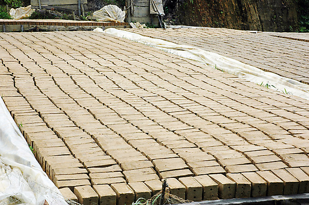 포토 JPG 해외이미지 디자인 산업 선 모래 벽 백그라운드 패턴 건축양식 공장 벽지 추상 벽돌 노동자 실내 석조 사람없음 문 사각형 흙 블록 과학기술 바위 도시 뜨거움 제조 타일 묘사 질감 날것 점토 무거움 방법 입력 제어 콘크리트 해외포토 도형 직업 건축 무늬 공업 기술 내부 돌_바위 무게 파일형식 이미지허브