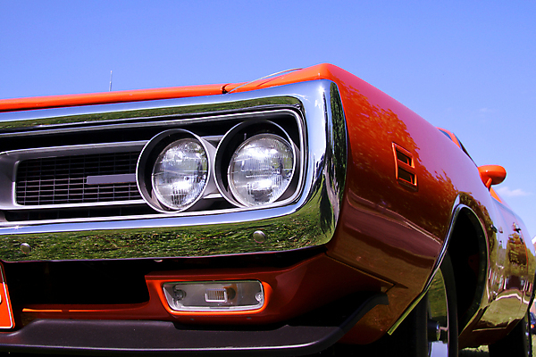 포토 JPG 해외이미지 교통시설 자동차 하늘 근육 전등 사람없음 빨간색 파란색 금속 검은색 기계 수확 흰색 클래식 고급 자동 세련 해외포토 육상교통 컬러 교통 컨셉 농업 재질 조명 시설 파일형식 이미지허브