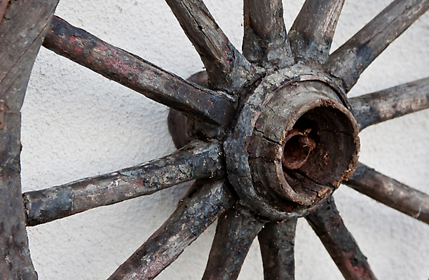 포토 JPG 해외이미지 백그라운드 밭 농업 교통시설 모션 사람없음 목재 농장 갈색 금속 검은색 카트 회색 수확 골동품 흰색 시골 바퀴 원형 역사 가장자리 농부 철 향수 복고 회전 과거 마차 수공예 고립 서쪽 세기 수목 옛날 철강 핸드메이드 해외포토 도형 나무 직업 산업 교통수단 컬러 교통 컨셉 재료 재질 화장품 둘레 공예 방향 시설 파일형식 이미지허브