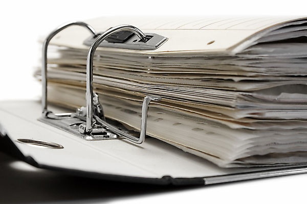 포토 JPG 해외이미지 교육 종이 비즈니스 텍스트 학교 문구용품 주택 사람없음 책 학습 사무실 독서 쌓기 쪽지 자료 펼침 거래 정보 기록 반지 오픈 조직 닫기 가득함 묘사 계약 보고서 문서 파일 폴더 바인더 보관소 공급 해외포토 장신구 모션 건물 사무용품 오브젝트 저장 파일형식 이미지허브