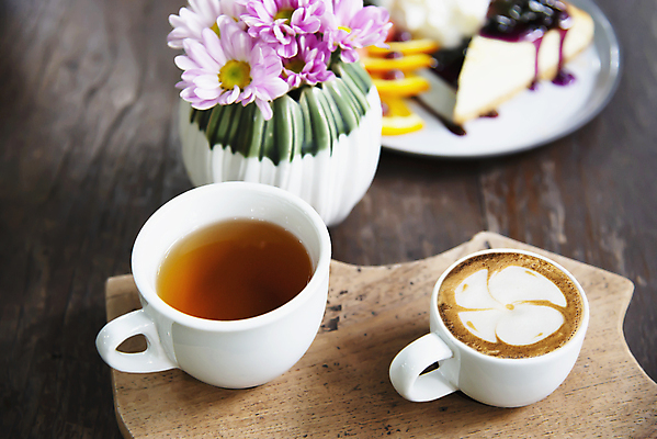 포토 JPG 해외이미지 전통 웰빙 커피 음료 백그라운드 컨셉 자연 유리 탁자 아침 휴식 주택 따뜻함 미술 사람없음 목재 컵 갈색 식당 카페 머그컵 수확 흰색 신선 뜨거움 액체 차 맛 아침식사 찻잔 상쾌 아로마 카푸치노 에스프레소 점심식사 단절 라떼 카페인 해외포토 주간 나무 식기 감정 컬러 가구 농업 재료 재질 문화예술 잔 건물 상점 식사 생태계 파일형식 이미지허브