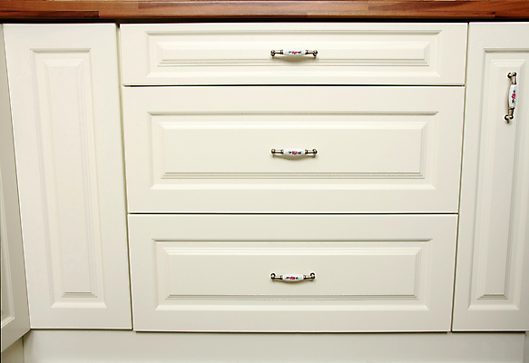 포토 JPG 해외이미지 디자인 가구 건축양식 탁자 새로움 바닥 아파트 주택 실내 손잡이 사람없음 내부 목재 장식 빛 갈색 문 주방 방 플랫 고급 계산대 묘사 조리대 스타일 해외포토 나무 건축 컬러 생활용품 컨셉 재료 건물 파일형식 이미지허브