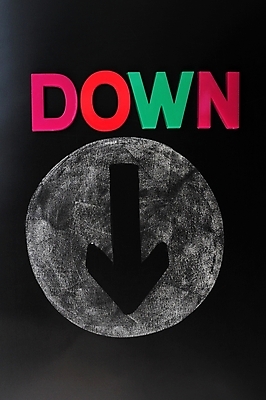 포토 JPG 해외이미지 백그라운드 컨셉 비즈니스 그래프 화살 광고판 사람없음 목재 빨간색 금융 검은색 칠판 가을 흰색 시장 실패 떨어짐 하락 심볼 그림 분필 질감 빚 그런지 옛날 중고 필기체 헬프 카피스페이스 해외포토 나무 문자 계절 컬러 재료 알림판 경제 공백 도움 좌절 초크 판 파일형식 이미지허브