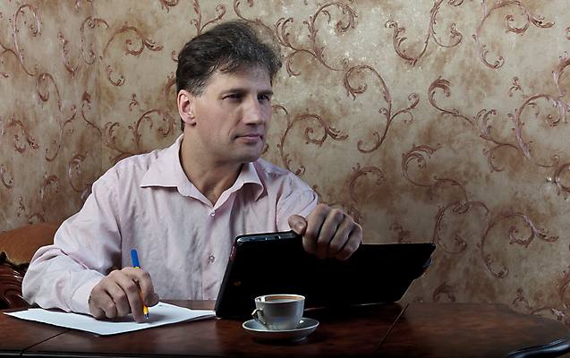 포토 JPG 해외이미지 직업 1 라이프스타일 옷 교육 남자 행복 셔츠 인터넷 비즈니스 주택 한명 미소 사람 목재 금융 스터디 컴퓨터 공책 웹 방 업무 작업 그물 가죽 무선전화기 온라인 혼자 효율 안락 해외포토 나무 감정 컨셉 상의 재료 문구용품 표정 건물 생활 경제 전자제품 학습 전화기 파일형식 이미지허브