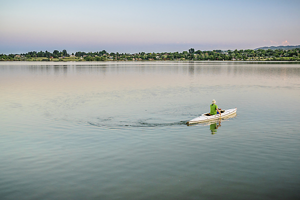 포토 JPG 해외이미지 남자 호수 사람없음 황혼 일몰 수상스포츠 저수지 보트 저녁 연습 카누 콜로라도 카피스페이스 해외포토 스포츠 배_교통 사람 노을 미국 공백 야간 파일형식 이미지허브