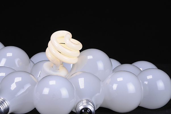 포토 JPG 해외이미지 돈 전구 상상 유리 아이디어 나선형 사람없음 세로 초록색 빛 글로벌 환경 검은색 저축 에너지 최고 보호 군중 스마트 생태계 비전 형광등 해결 감싸기 마케팅 발명 줄이기 지능 효율 비용 해외포토 컬러 컨셉 무늬 모션 재질 전등 사람 금융 경제 재산 파일형식 이미지허브