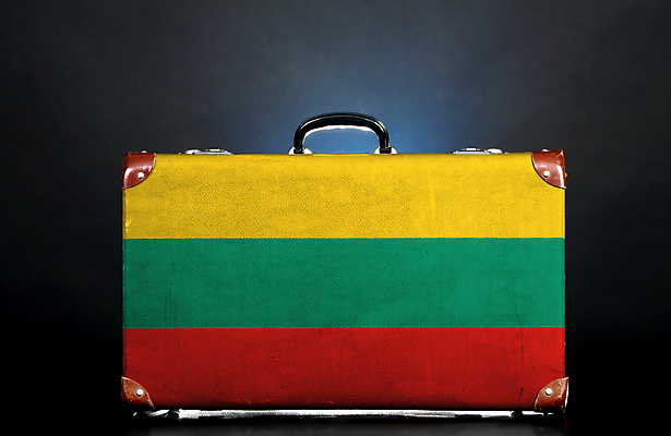 포토 JPG 해외이미지 해외 디자인 파도 여행 백그라운드 돈 서류가방 가방 비즈니스 모션 휴가 항해 손잡이 사람없음 상자 여행객 여행가방 자유 핸드백 수확 짐 깃발 가죽 심볼 오브젝트 사인 복고 잠금 애국심 삭제 대패 떠남 리투아니아 수하물 옛날 전국 해외포토 잡화 유럽 바다 컨셉 농업 배_교통 사람 재산 보안 파일형식 이미지허브