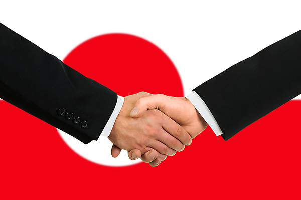 포토 JPG 해외이미지 직업 손 디자인 남자 파도 컨셉 비즈니스 성공 협력 악수 함께함 사람 정장 사람없음 사무실 평화 믿음 우정 거래 자유 축하 깃발 인사 비즈니스맨 심볼 계약 사인 약속 상업 애국심 그린란드 떨림 고용 동의 전국 통일 해외포토 옷 감정 바다 섬 모션 덴마크 손짓 신체부위 친구 구직 예절 직장인 채용 파일형식 이미지허브