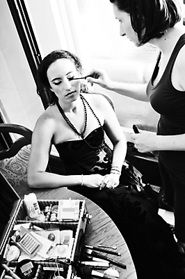 포토 JPG 해외이미지 모델 라이프스타일 손 여자 행복 얼굴 신체 건강 한명 미소 사람 성인 치료 뷰티 유행 스파 화장품 기쁨 흰색 신선 붓 입 화려 치아 가루 속눈썹 피부 입술 피부관리 마스카라 만들기 고립 돌봄 스타일 해외포토 1 감정 컬러 컨셉 의학 모션 표정 생활 신체부위 소화기관 눈썹 파일형식 이미지허브