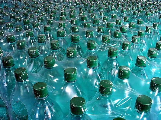 포토 JPG 해외이미지 음료 사람없음 식사 제조 컨테이너 플라스틱 짐싸기 생태학 해외포토 교육 산업 재질 파일형식 이미지허브