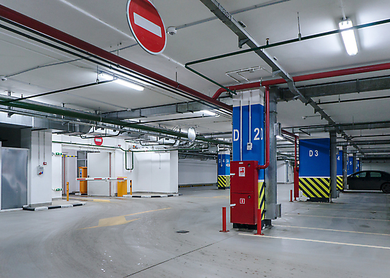 포토 JPG 해외이미지 교통시설 자동차 바닥 기술 실내 사람없음 내부 빛 쇼핑 반사 금속 어둠 장비 기둥 도시 주차 아스팔트 천장 파이프 시멘트 장면 분열 지하 형광등 제비 빛망울 줄서기 차고 콘크리트 스타일 소멸 해외포토 건축 도로 육상교통 교통 모션 재질 조류 전등 시설 파일형식 이미지허브