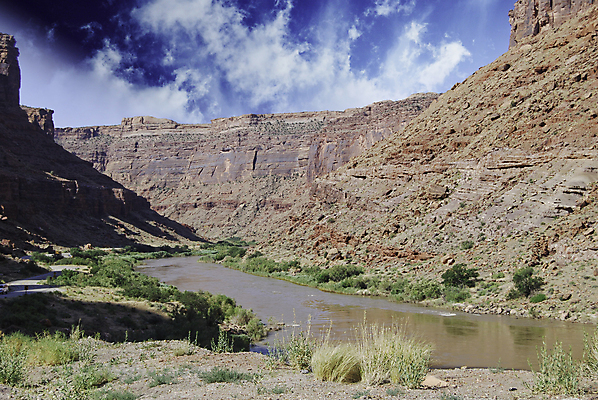 포토 JPG 해외이미지 구름 공원 실루엣 여행 오렌지 자연 하늘 산 건조 어류 풍경 사람없음 야외 빨간색 파란색 강 세계 노란색 골짜기 계곡 미국 황혼 일몰 사막 뜨거움 가장자리 큼 부식 호기심 애리조나 첨탑 남쪽 서쪽 전국 지질학 수평선 막 해외포토 자연요소 공공시설 교육 감정 컬러 컨셉 북아메리카 과일 촬영기법 노을 탑 수중동물 둘레 크기 방향 생태계 파일형식 이미지허브