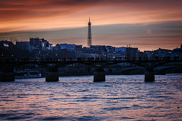 포토 JPG 구름 해외풍경 유럽풍경 하늘 사람없음 야외 건물 노을 일몰 프랑스 야간 에펠탑 파리_프랑스 센강 예술의다리 국내포토 자연요소 해외 건축물 유럽 풍경 강 다리_건축물 파리 랜드마크 파일형식