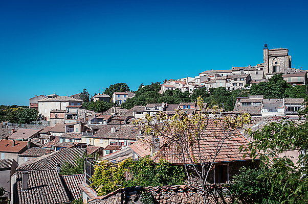 포토 JPG 주간 나무 해외풍경 유럽풍경 하늘 지붕 주택 사람없음 야외 건물 마을 프랑스 시골 전경 국내포토 자연요소 식물 해외 건축물 유럽 풍경 파일형식 탑뷰