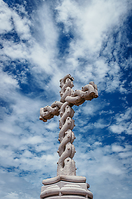 포토 JPG 주간 구름 해외풍경 십자가 유럽풍경 하늘 사람없음 야외 관광지 맑음 포르투갈 신트라 국내포토 자연요소 해외 유럽 여행 날씨 풍경 파일형식