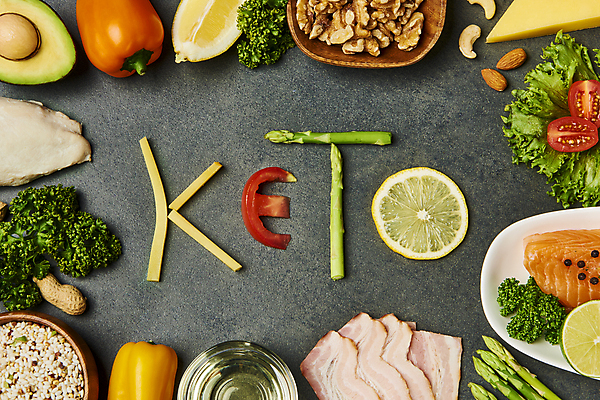 포토 JPG 스튜디오촬영 접시 영어 다이어트 식재료 방울토마토 검은배경 피망 치즈 실내 파슬리 사람없음 단어 하이앵글 건강관리 신선 올리브오일 레몬 유기농 아스파라거스 땅콩 호두 라임 연어 잡곡 베이컨 아몬드 아보카도 건강식 웰빙음식 나무그릇 닭가슴살 저칼로리 저칼로리식단 캐슈넛 통후추 저탄수화물 키토제닉다이어트 국내포토 문자 그릇 식기 웰빙 음식 뷰포인트 백그라운드 토마토 채소 과일 유제품 건강 식이요법 관리 돼지고기 어류 내부 목재 검은색 닭고기 견과류 기름_음식 후추 식단 탄수화물 파일형식