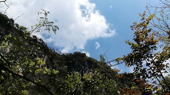 포토 JPG 해외이미지 산 사람없음 물 폭포 가을 숲 로션 해외포토 자연요소 계절 자연 화장품 파일형식 이미지허브