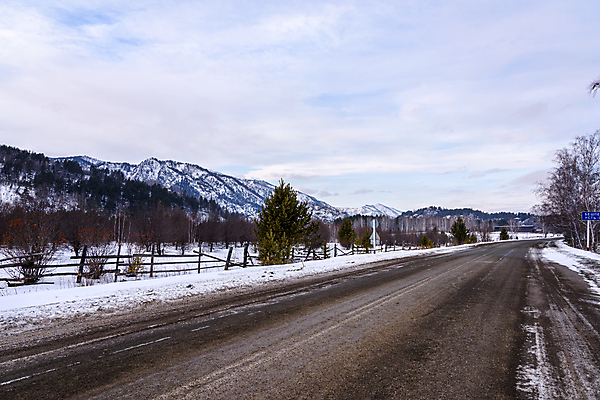포토 JPG 해외이미지 나무 구름 계절 도로 여행 겨울 곡선 자연 하늘 산 거리 풍경 사람없음 야외 파란색 운전 추위 시골 고속도로 숲 아스팔트 방법 해외포토 자연요소 식물 길 선 컬러 교통시설 모션 생태계 파일형식 이미지허브