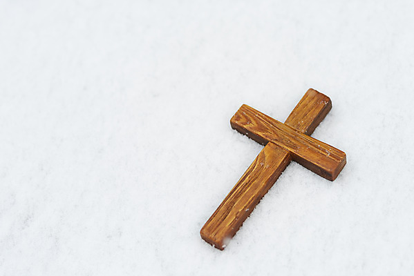 포토 JPG 주간 기독교 백그라운드 십자가 크리스마스 기독교용품 사람없음 야외 설원 오브젝트 흰배경 예배 찬양 숭배 국내포토 자연요소 기념일 종교 종교용품 눈_날씨 흰색 파일형식