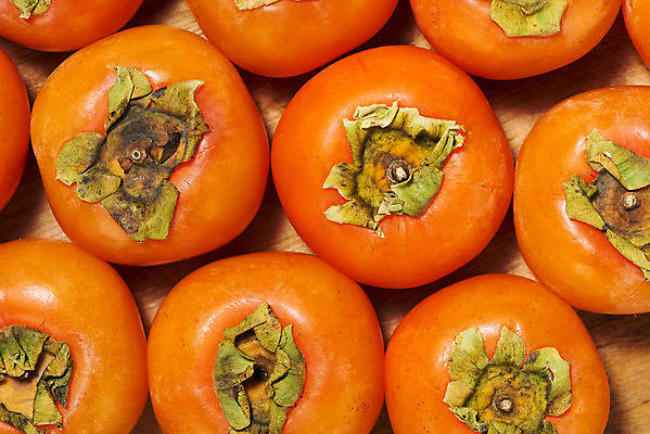 포토 JPG 스튜디오촬영 자연 실내 누끼 근접촬영 사람없음 농작물 하이앵글 여러개 가을 신선 달콤 오브젝트 유기농 비타민 홍시 플랫레이 슈퍼푸드 나무배경 국내포토 웰빙 계절 뷰포인트 다수 백그라운드 농업 감 내부 플랫 맛 생태계 건강식품 영양소 파일형식