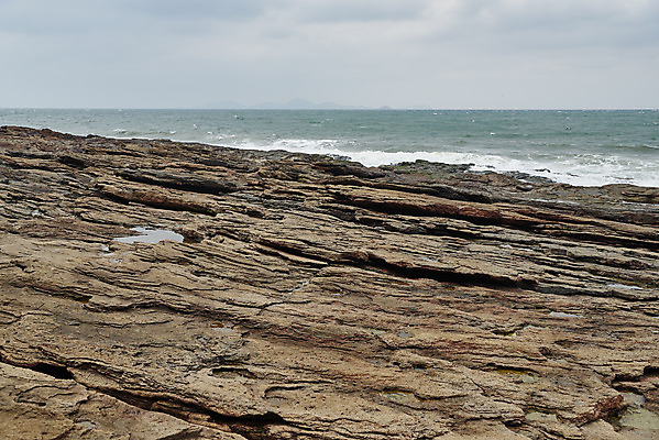 포토 JPG 주간 바다 풍경 사람없음 야외 관광지 가을 명승지 변산반도 부안 해식절벽 국내포토 자연요소 계절 여행 절벽 전라북도 파일형식