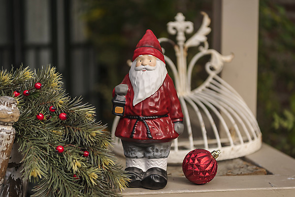 포토 JPG 주간 식물 열매 크리스마스 겨울 크리스마스용품 휴식 사람없음 야외 산타클로스 장식볼 오브젝트 설레임 국내포토 자연요소 계절 기념일 감정 컨셉 장식 용품 파일형식