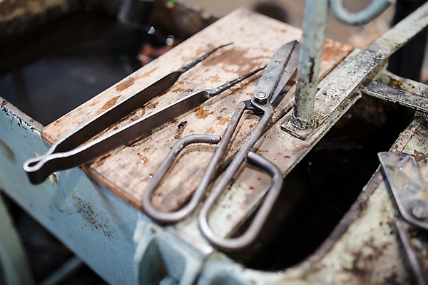 포토 JPG 예술 가위 실내 사람없음 금속 공예 체코 유리공예 국내포토 유럽 유리 재질 문구용품 취미 내부 파일형식