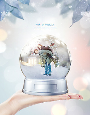 PSD 편집이미지 손 커플 여자 남자 행복 여행 겨울 사람 풍경 20대 성인 두명 신체부위 30대 컬러풀 한국인 나뭇가지 눈 겨울여행 업기 스노글로브 성인만 카피스페이스 이미지편집 자연요소 나무 계절 감정 컬러 관계 모션 날씨 동양인 청년 장식 장년 공백 파일형식