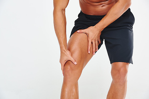 포토 JPG 스튜디오촬영 남자 다이어트 근육 실내 건강 한명 누끼 20대 성인 앞모습 헬스 손상 고통 한국인 하반신 질병 웨이트트레이닝 보디빌딩 보디빌더 흰배경 트레이너 허벅지 근육통 바디케어 복근 성인남자한명만 국내포토 1 감정 뷰포인트 백그라운드 컨셉 의학 사람 동양인 청년 내부 신체부위 운동 흰색 남자한명만 성인남자만 파일형식