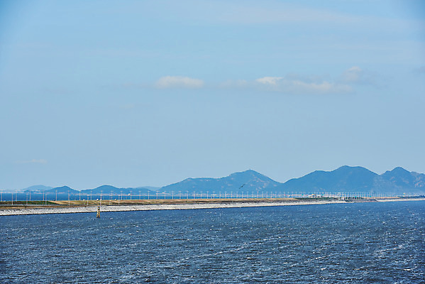포토 JPG 주간 바다 하늘 풍경 사람없음 야외 관광지 가을 군산 부안 새만금방조제 국내포토 자연요소 계절 여행 전라북도 방조제 파일형식
