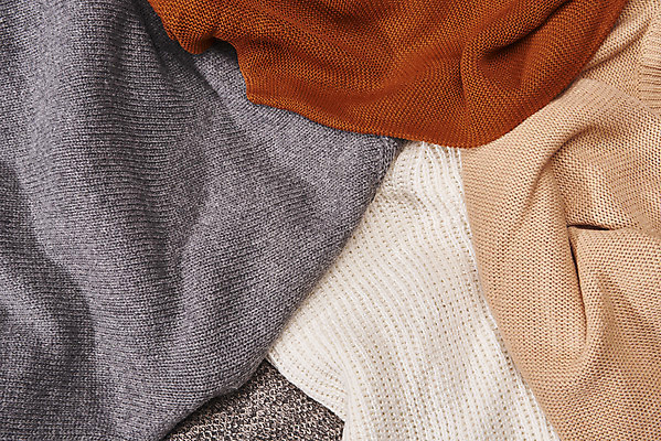 포토 JPG 스튜디오촬영 옷 겨울 재질 실내 따뜻함 사람없음 하이앵글 여러개 직물 오브젝트 니트 질감 플랫레이 국내포토 계절 뷰포인트 다수 상의 내부 플랫 파일형식