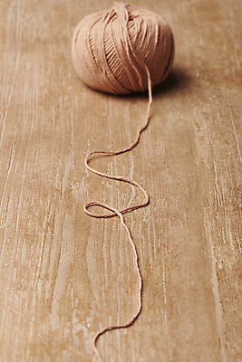 포토 JPG 스튜디오촬영 겨울 재료 재질 실내 따뜻함 사람없음 아웃포커스 한개 털실 포근함 오브젝트 질감 실뭉치 부자재 나무배경 국내포토 1 계절 백그라운드 촬영기법 내부 감각 실 파일형식