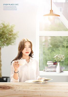 PSD 편집이미지 여자 커피 창문 탁자 조명 한명 사람 20대 성인 책 컬러풀 유행 카페 한국인 즐거움 신조어 성인여자한명만 카피스페이스 카공족 이미지편집 1 감정 음료 컬러 가구 동양인 청년 상점 공백 약어 여자한명만 성인여자만 파일형식 유행어