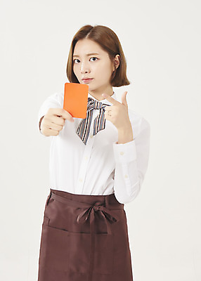 포토 JPG 스튜디오촬영 여학생 여자 대학생 대학생라이프 실내 한명 서기 들기 누끼 상반신 20대 청년 성인 앞모습 청춘 한국인 가리킴 흰배경 열정 여대생 퇴장 아르바이트 레드카드 성인여자한명만 최저임금 비정규직 국내포토 1 학생 라이프스타일 감정 뷰포인트 백그라운드 컨셉 비즈니스 모션 경고 사람 동양인 손짓 내부 경제 흰색 카드_놀이용품 여자한명만 성인여자만 파일형식