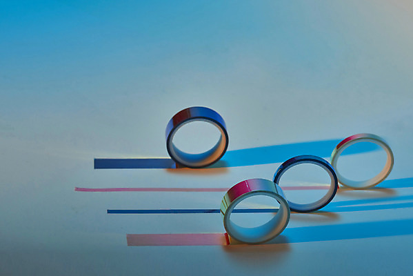 포토 JPG 스튜디오촬영 백그라운드 실내 사람없음 컬러풀 여러개 신비 오브젝트 질감 그라데이션 스펙트럼 홀로그램 몽환 마스킹테이프 국내포토 컬러 다수 컨셉 내부 테이프 파일형식