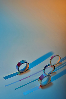 포토 JPG 스튜디오촬영 백그라운드 실내 사람없음 컬러풀 여러개 신비 오브젝트 질감 그라데이션 스펙트럼 홀로그램 몽환 마스킹테이프 국내포토 컬러 다수 컨셉 내부 테이프 파일형식