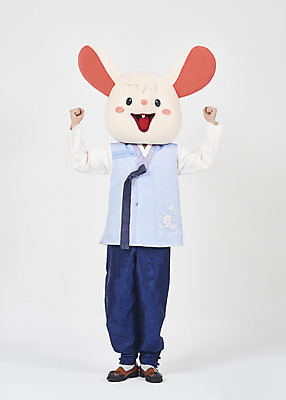 포토 JPG 스튜디오촬영 전신 한국전통 명절 남자 새해 실내 한명 서기 누끼 성인 두명 앞모습 30대 귀여움 파이팅 주먹 한국인 쥐띠 쥐 한복 즐거움 흰배경 쥐캐릭터 동물탈 인형탈 흰쥐 성인남자한명만 2020년 경자년 국내포토 1 전통 기념일 감정 뷰포인트 동물캐릭터 백그라운드 컨셉 모션 한국 사람 동양인 내부 장년 흰색 십이지신 설치류 전통의상 연도 탈 남자한명만 성인남자만 파일형식